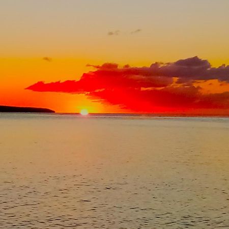 Vatupau Beachfront Bungalows Port Vila Ngoại thất bức ảnh